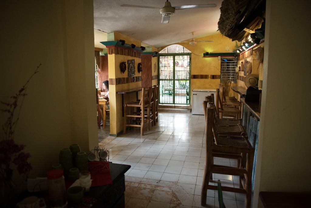 Hostal Doña Chava Pedernales Exterior foto