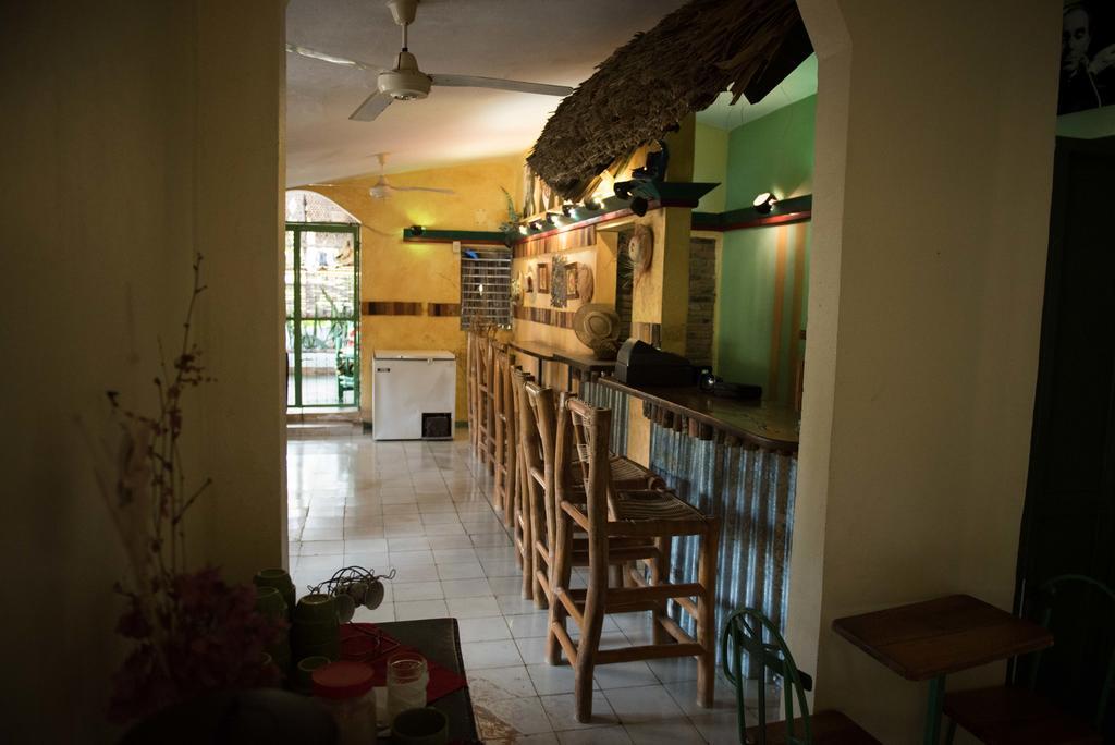 Hostal Doña Chava Pedernales Exterior foto