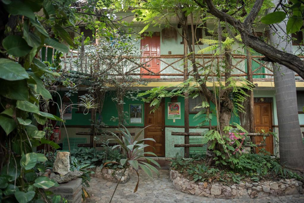 Hostal Doña Chava Pedernales Exterior foto