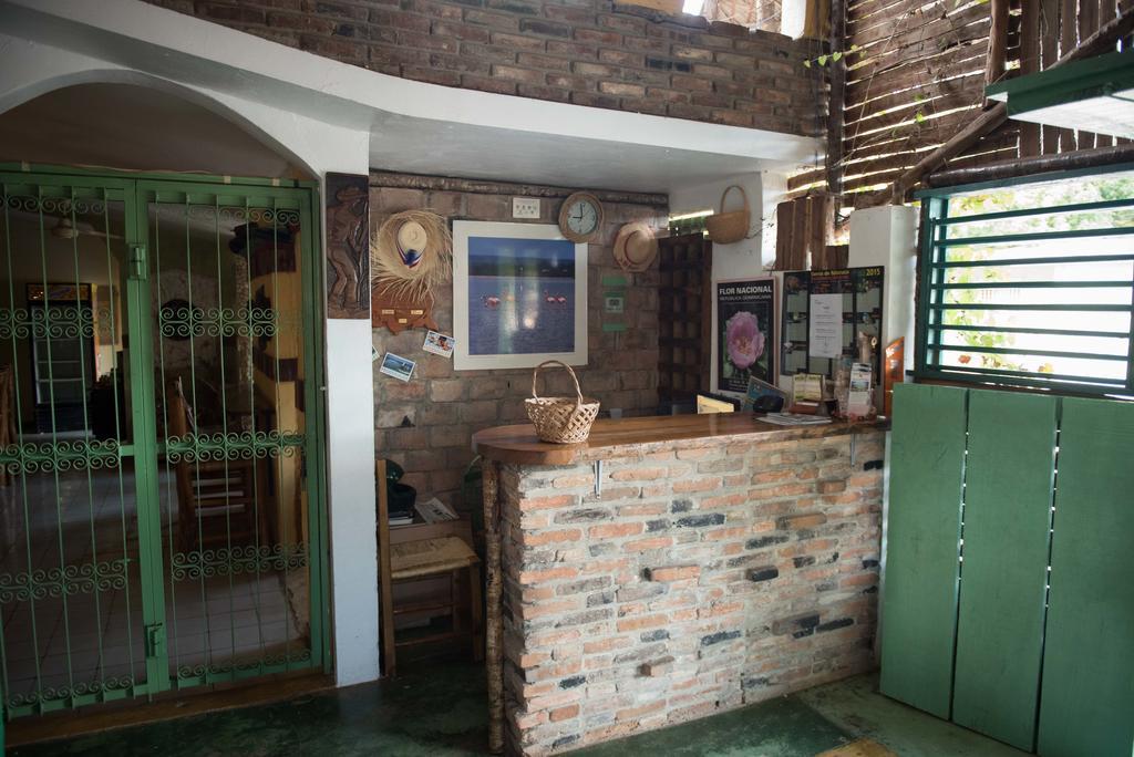 Hostal Doña Chava Pedernales Exterior foto
