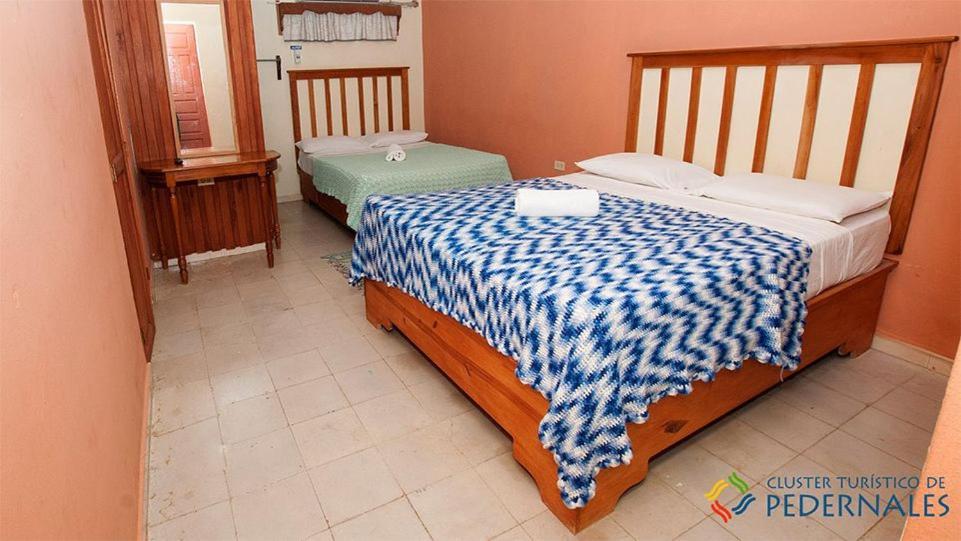 Hostal Doña Chava Pedernales Exterior foto